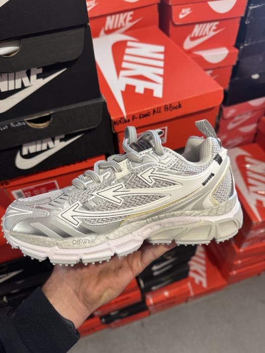 Off White Be Right Back White