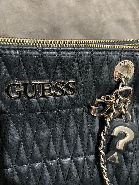 Bolsa Guess bom estado