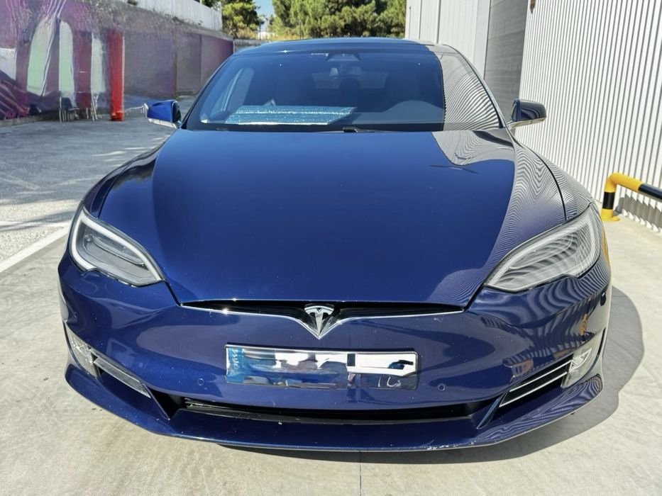 Tesla Model S 75D AWD