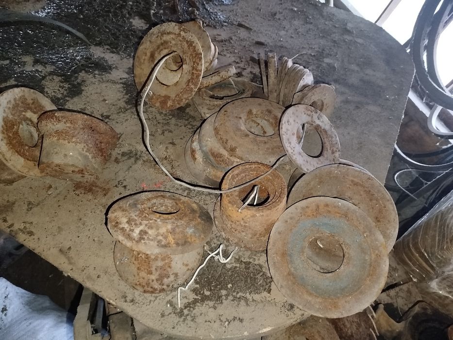 Запчастини БДТ борони дискової стійки, шпулі, корпуса підшипників