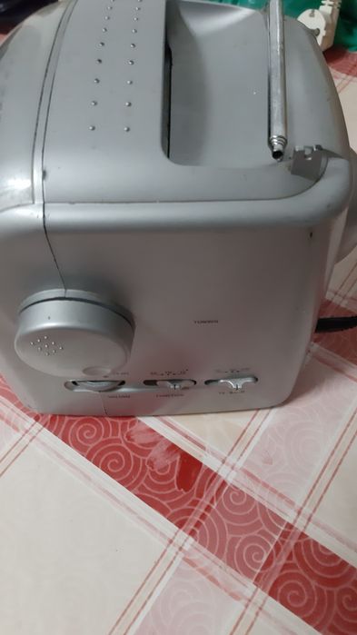 Rádio e TV a funcionar bem