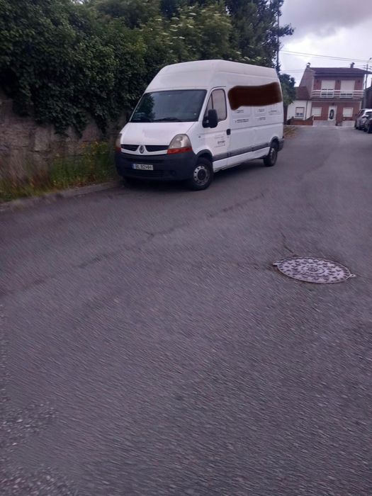 Vende se carrinha renault master