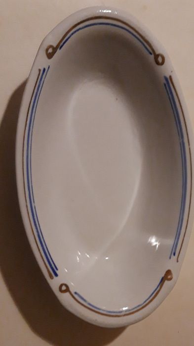 Недорого продаю салатницу.