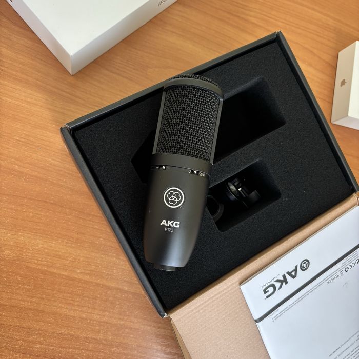 AKG P120 конденсаторний мікрофон