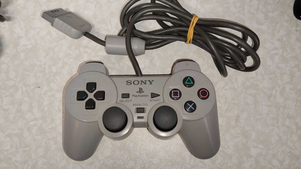 Comando PS1 Original SONY em Excelente estado