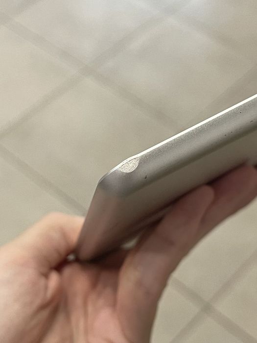 iPad 5 (2017) A1822 32Gb Silver | АКБ 88% | Чистий iCloud