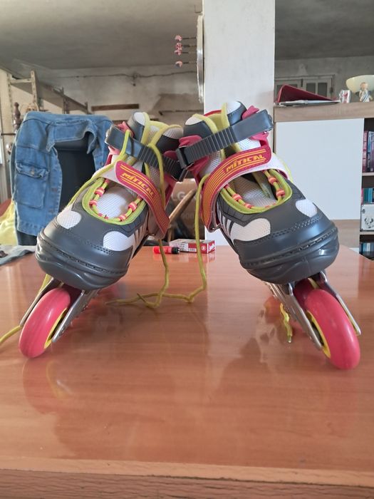 Patins em linha extensível