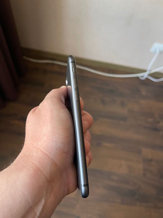 iPhone Apple 8..