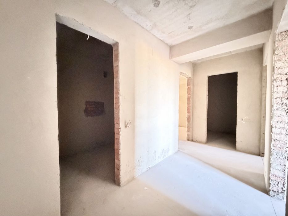 Продаж  3-кімнатної квартири в ЖК «Перший квартал» (с. Липини)