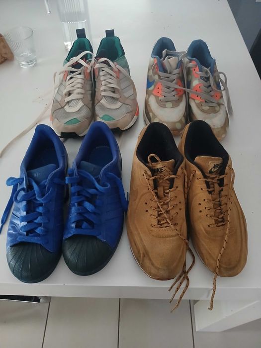 8 pares de sapatilhas