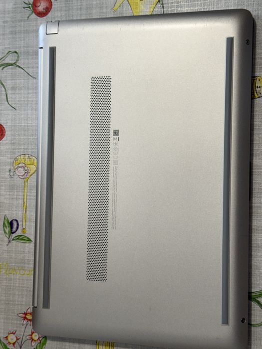 Computador HP i5 12GB RAM