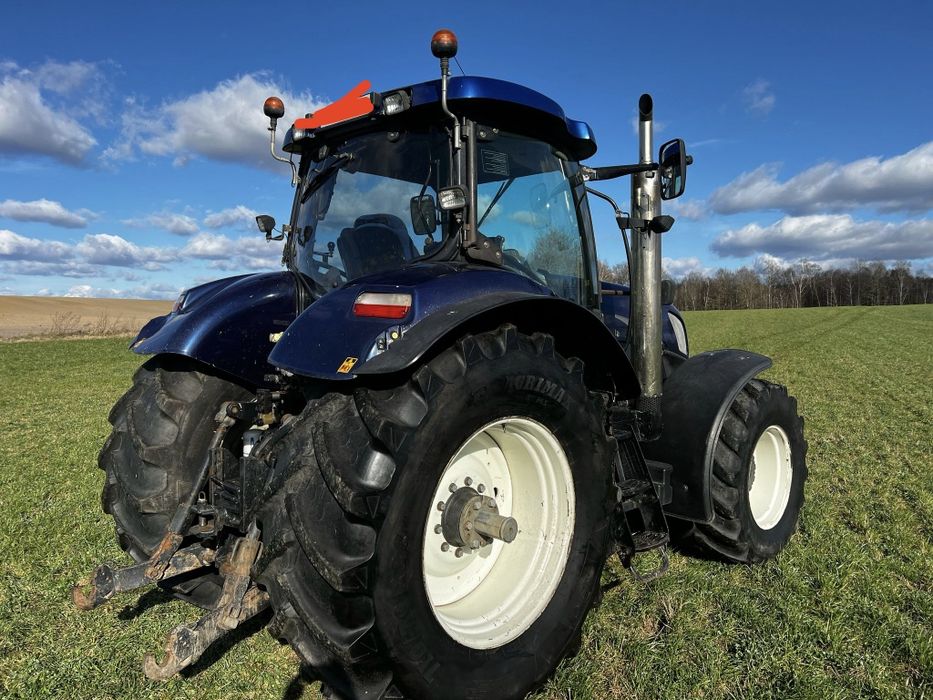 New Holland T 7050 T7 240km!