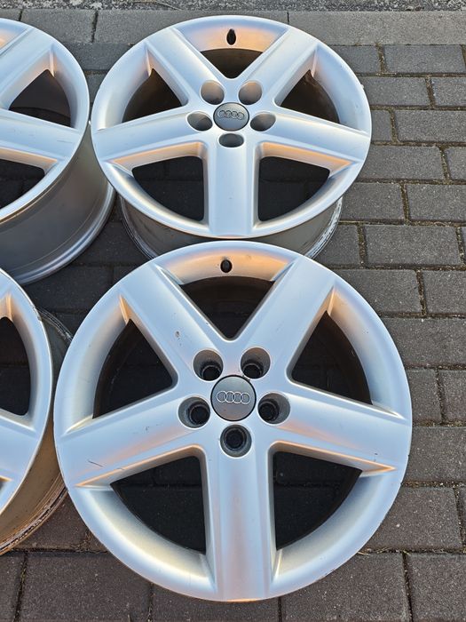 Oryginalne felgi 17 5x100 Audi A3 S3 8L TT Polo Golf  IV Bora Vento Beetle