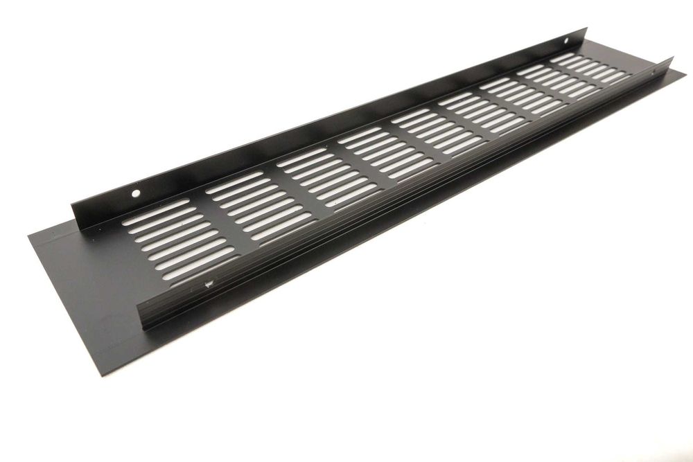 Grelha metálica de ventilação