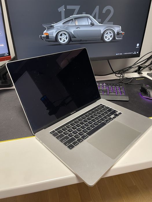 MacBook Pro 16inch, i9 64ОЗУ 2019