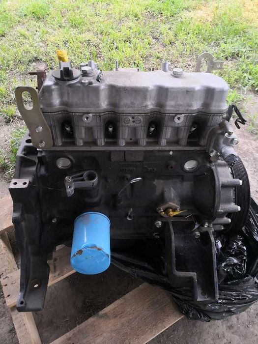 Silnik nissan K25