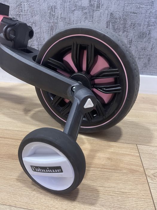 Вклосипед беговел