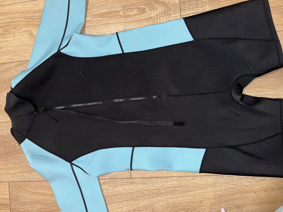 Термокостюм для плавання