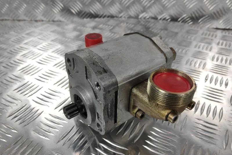 Pompa zębata Liebherr 10041600. Gear pump. Duży wybór pomp zębatych.