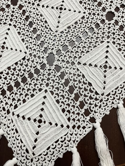 Toalha em renda fininha nova