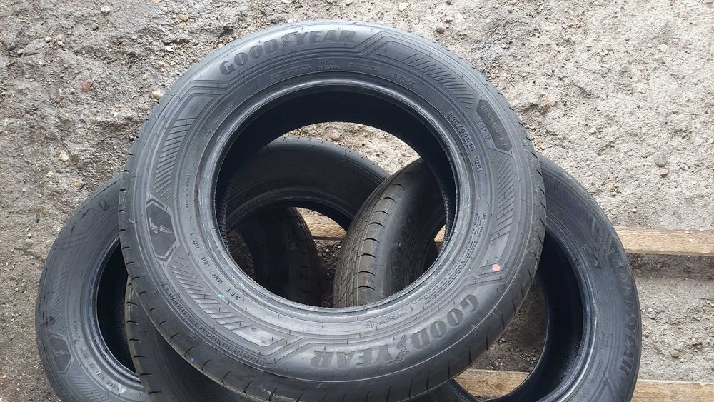 Opony letnie 4x 215/65r16 98H Goodyear EfficientGrip 2 SUV 2025r NOWE
