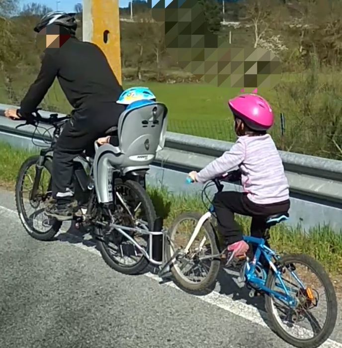 Tandem bicicleta criança