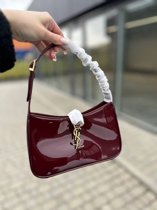 Лакова сумочка YSL