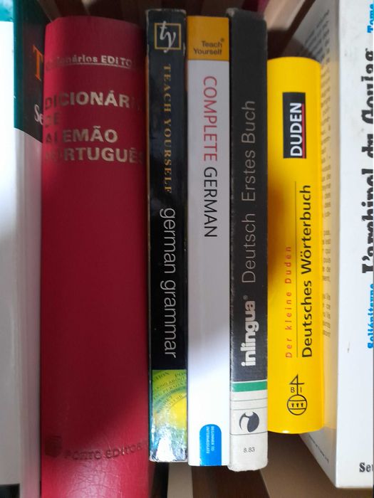 Livros para aprender alemão e dicionário Alemão-Português