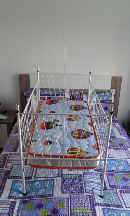 BERÇO em Tubo de Ferro