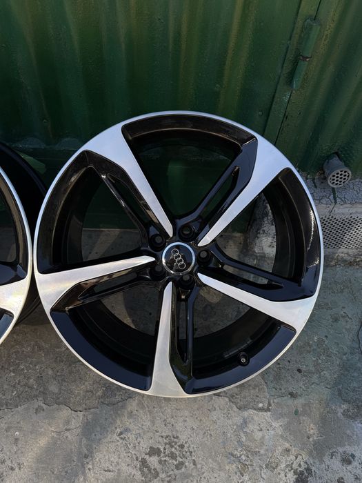 Оригінальний комплект дисків Audi R21 Blade RS q7 q8 rs7 rs6 s6 s7 a6 a7