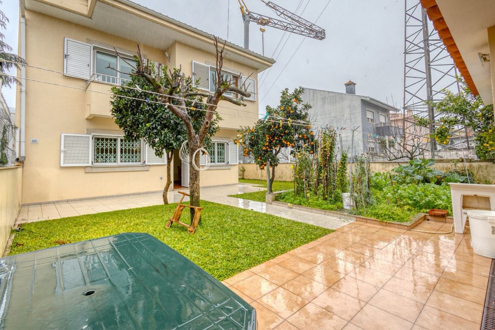 Moradia T4 - Valongo (Porto)