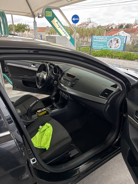 Mitsubishi lancer 10
