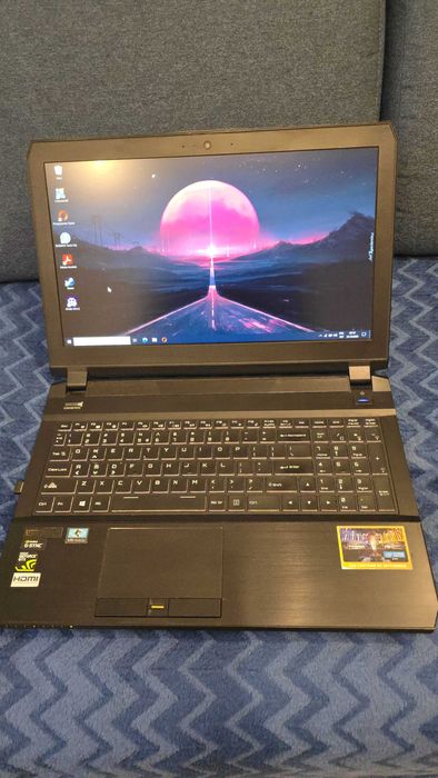 Laptop Dream Machines G1060 (G1060-15PL10)