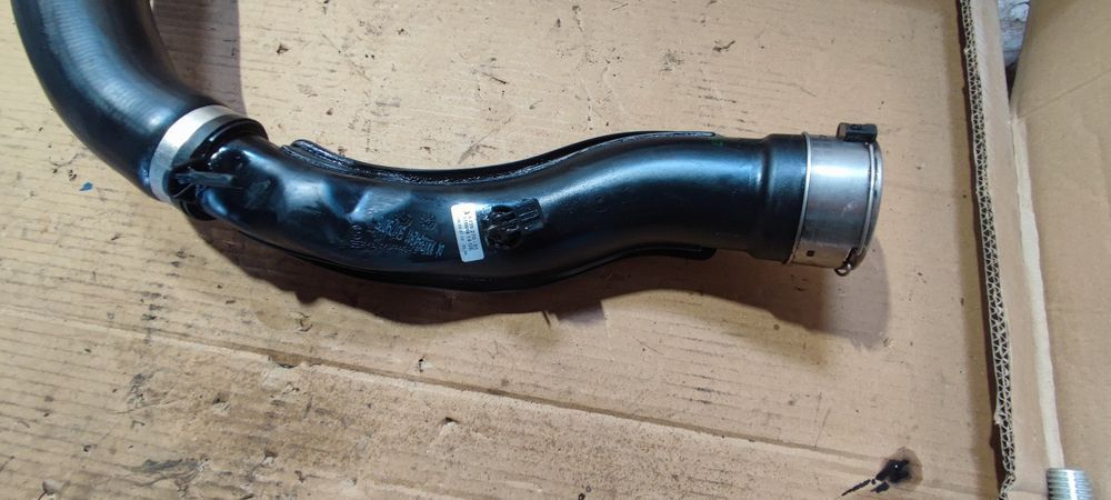 Rura wąż przewód intercoler BMW F10 f11 n57  3.0d