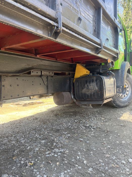 Мерседес самосвал