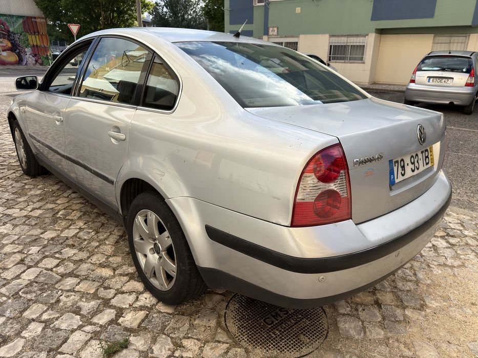 Volkswagen Passat — fotografia 4