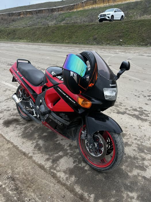 Продам Кавасаки ЗЗР 600