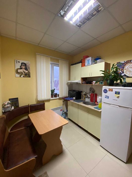 продам будівлю с діючим бізнесом