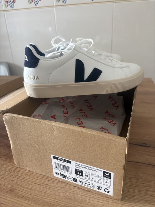 Sapatos  VEJA 43