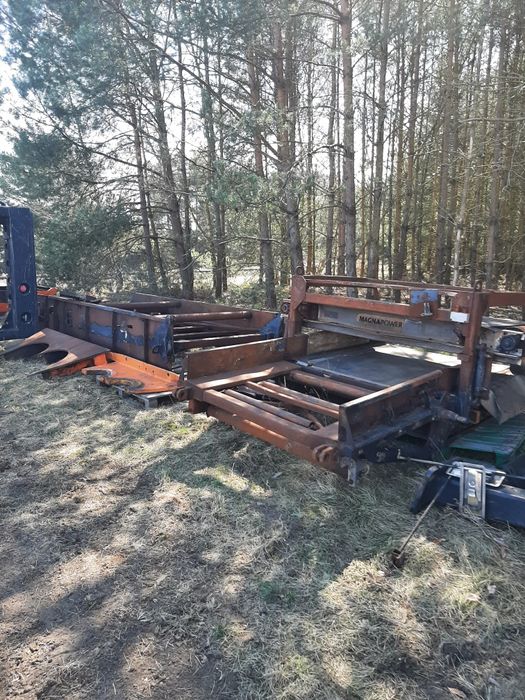 Części od maszyny-rodzrabniacz Pronar