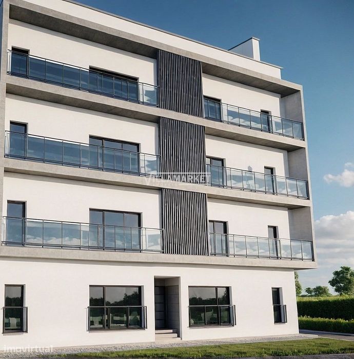 Lote de terreno urbano com 216 m2 para construção de um edifício multi — Fátima, Santarém