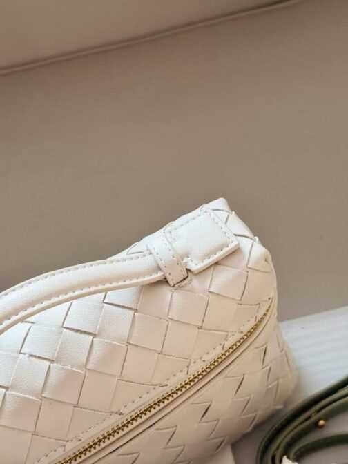 Torebka Bottega Veneta bangbang vanity damska torba, skóra 2356