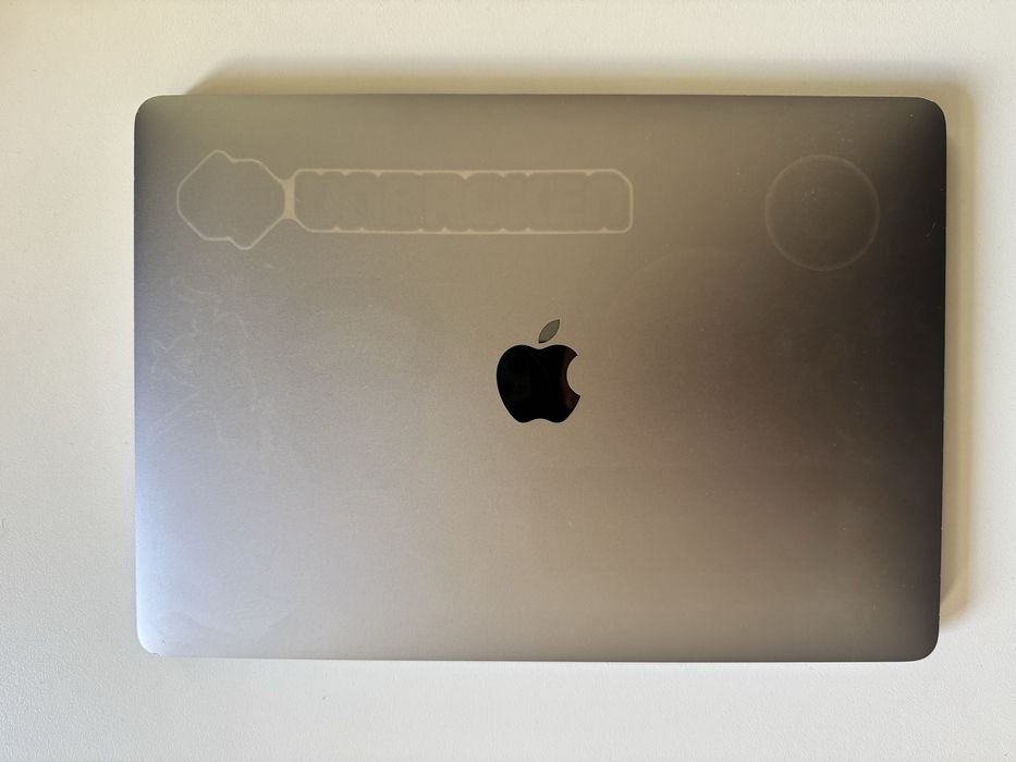 Macbook Pro 13 i5/8GB/256GB
