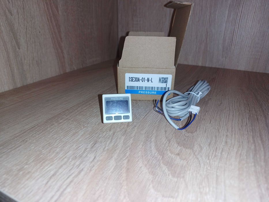 Цифровий манометр ISE30A-01-N-L