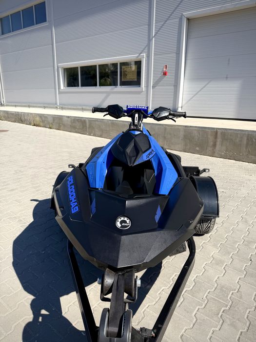Skuter wodny Sea-Doo Spark Trixx 2up 44 mth