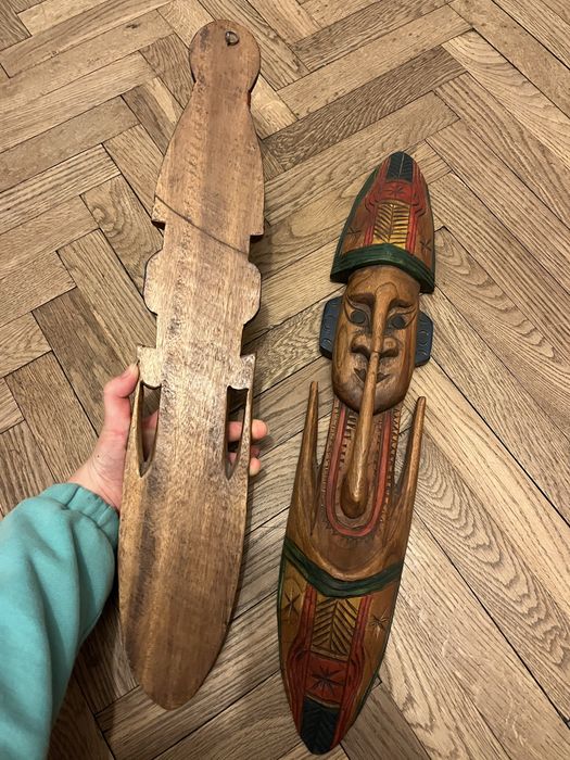 Drewniane maski dekoracyjne w stylu afrykańskim