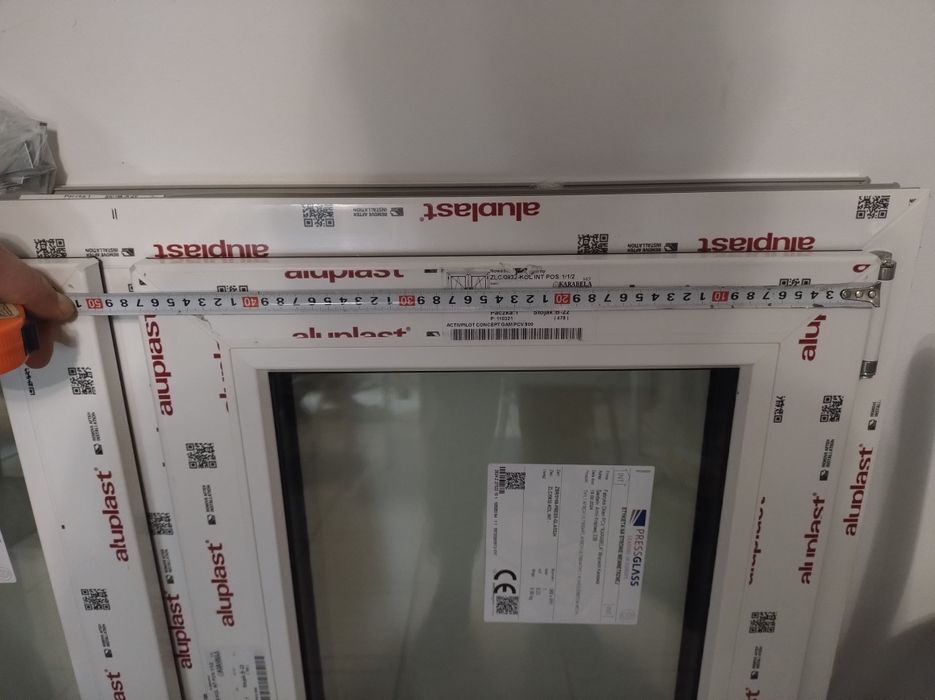 Okno PCV 1050mm/850mm