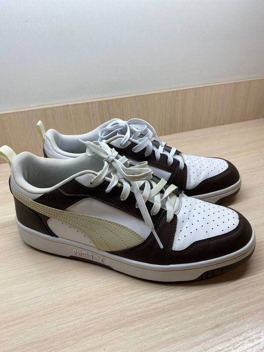 Кросівки PUMA біло-коричневі
