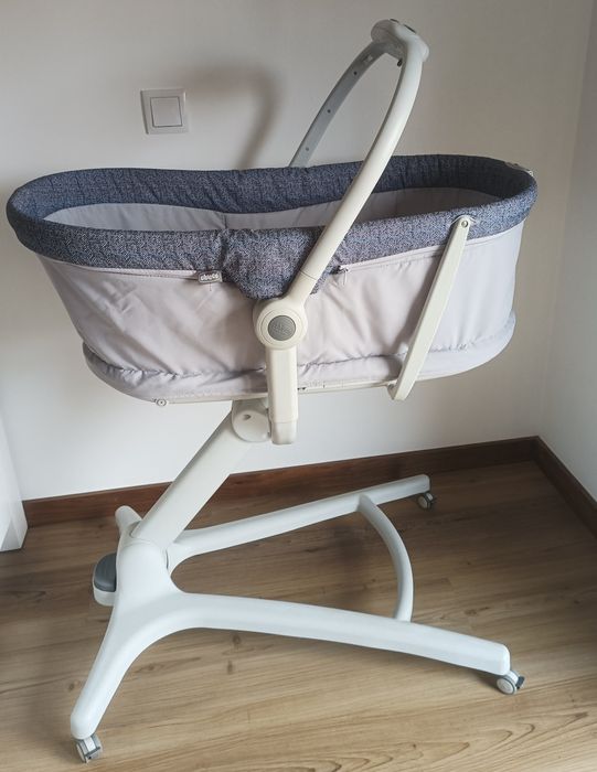 Vendo baby hug 4em1 da Chicco + kit de papa