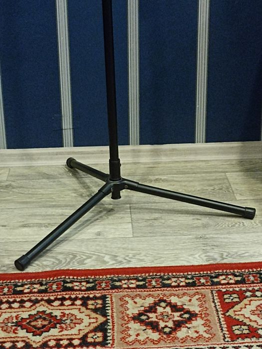 Стойка для микрофона